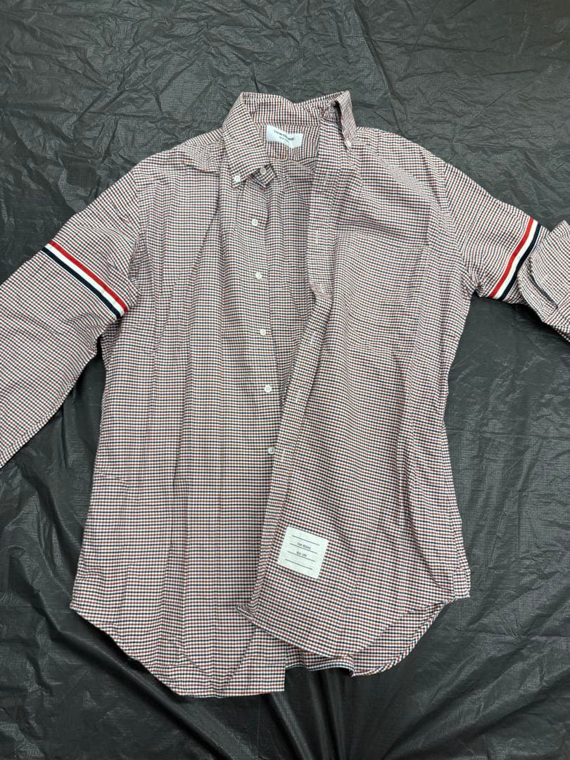トムブラウン　RWBアームバンドシャツ　　　　4 ボタンダウンシャツ　THOM