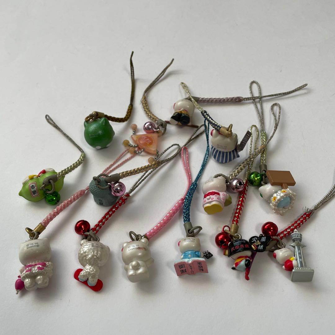 【値下】 ご当地 キティ 根付け ハワイ グアム 含む 69個 ストラップ