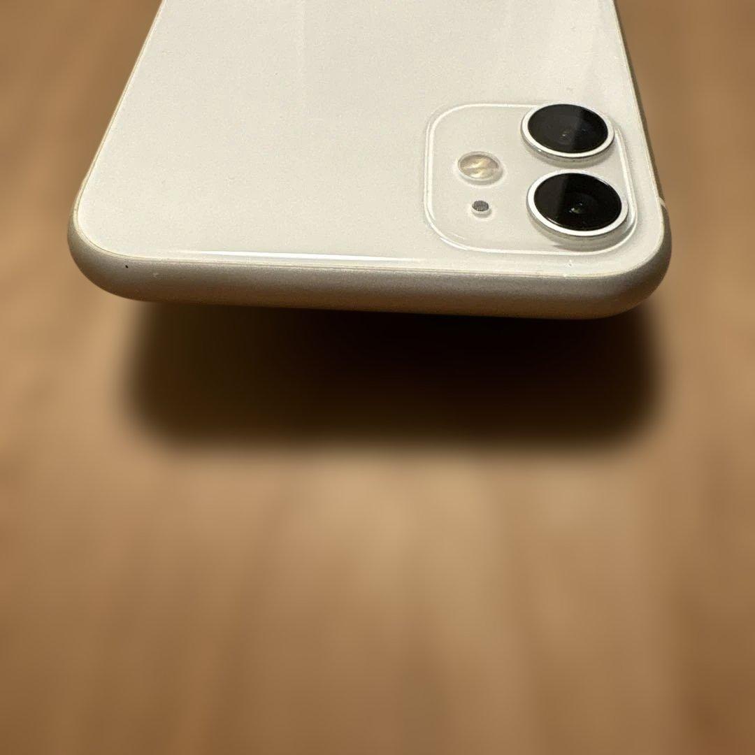 iPhone 11 本体 白（ホワイト） 64GB SIMフリー