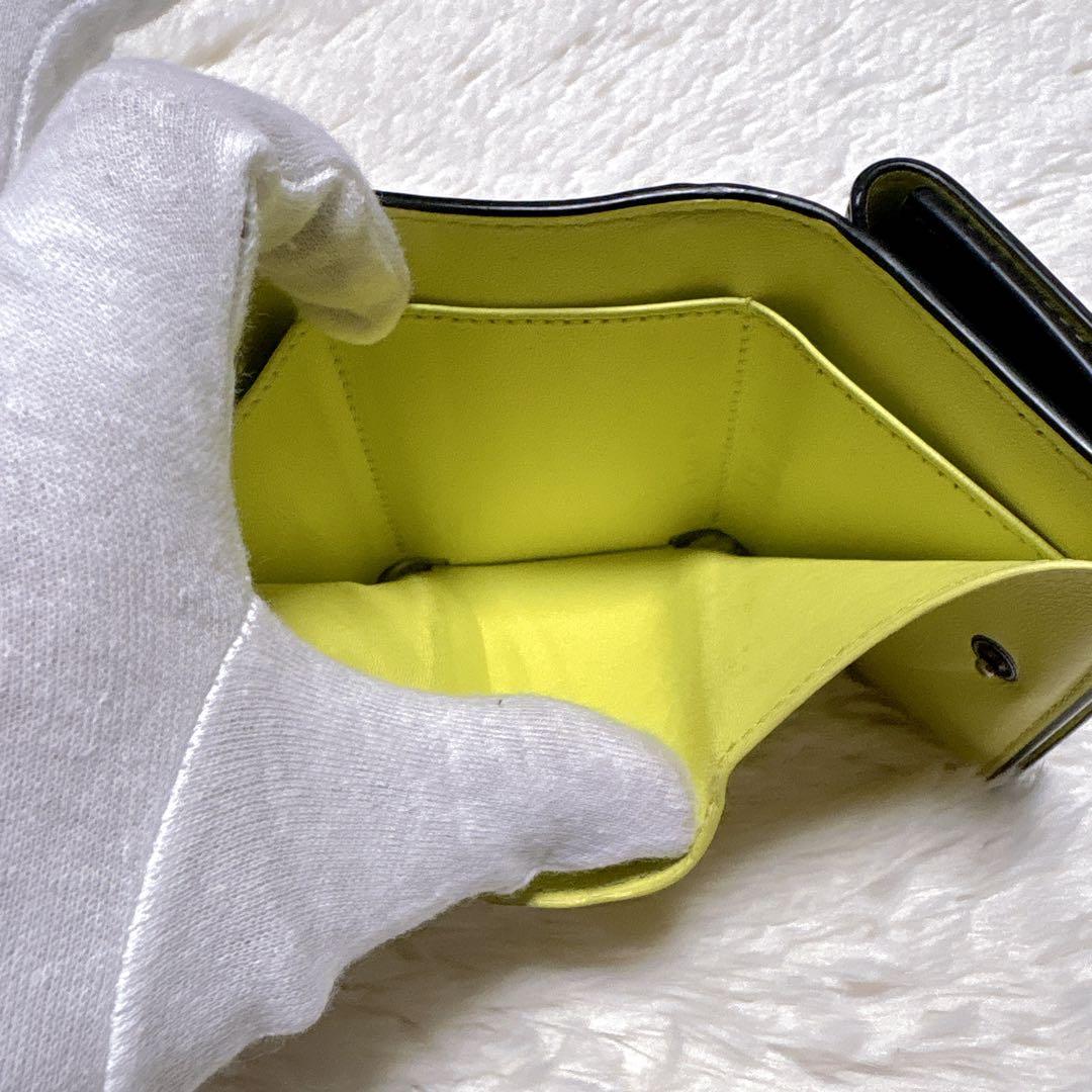 ⭐︎極美品⭐︎バレンシアガ エッセンシャル 三つ折り財布 レザー ブラック イエロー