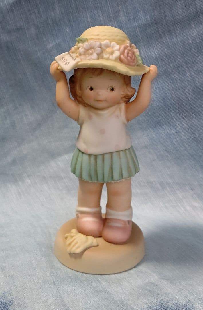 ルーシー アトウェル \