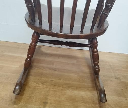 J・店【中古】オシャレなヴィンテージ調！ SHIN LEE ロッキングチェア