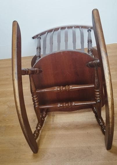 J・店【中古】オシャレなヴィンテージ調！ SHIN LEE ロッキングチェア