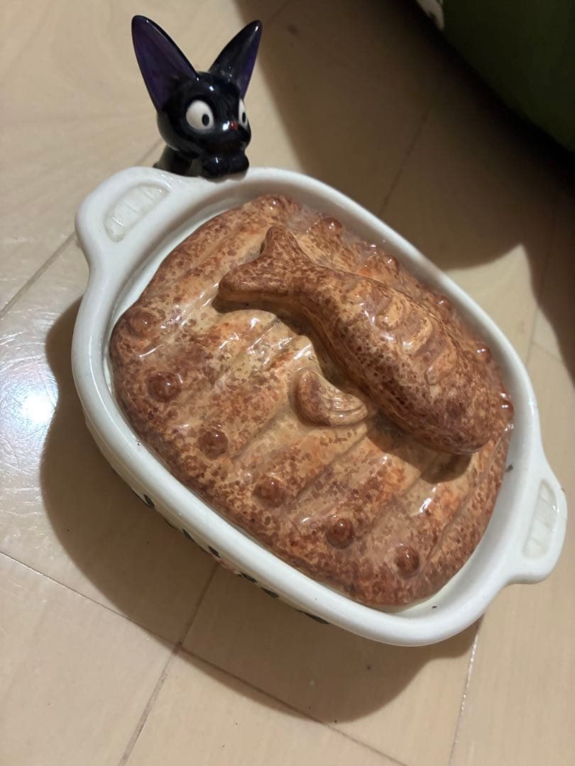 【希少品】魔女の宅急便　ジジのにしんパイ　陶器　キャンディポット