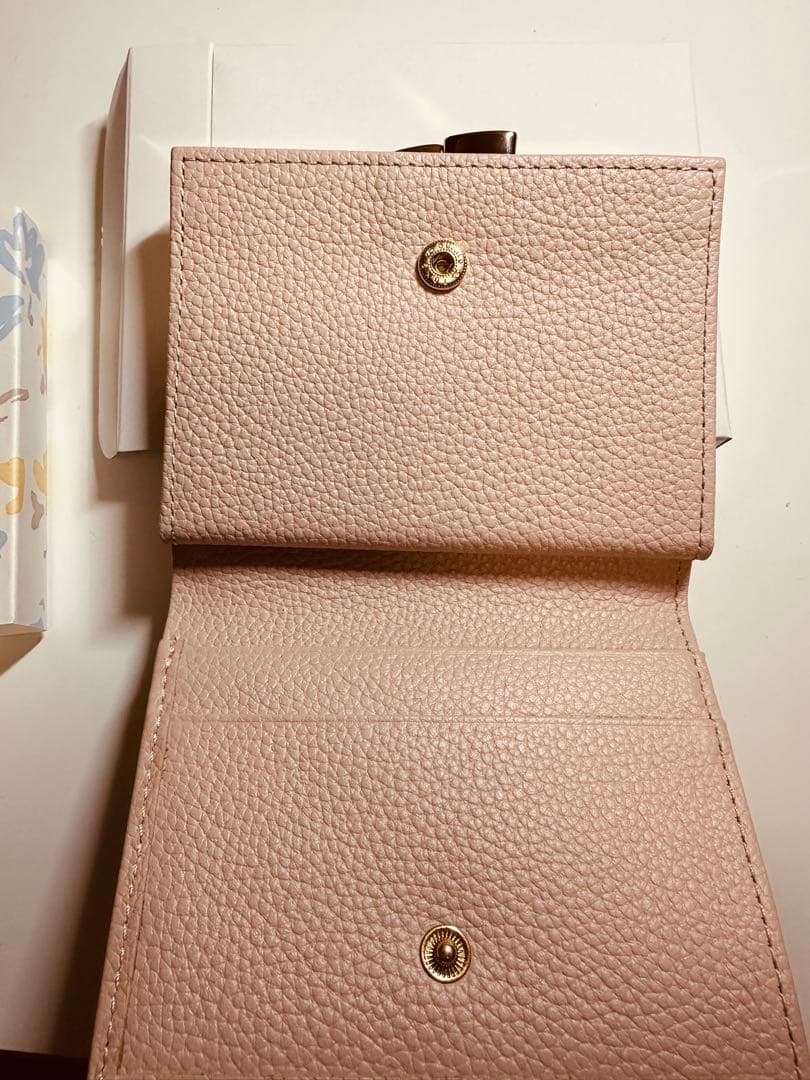 《皇居限定》菊の御紋 がま口財布　ピンクベージュ新品未使用