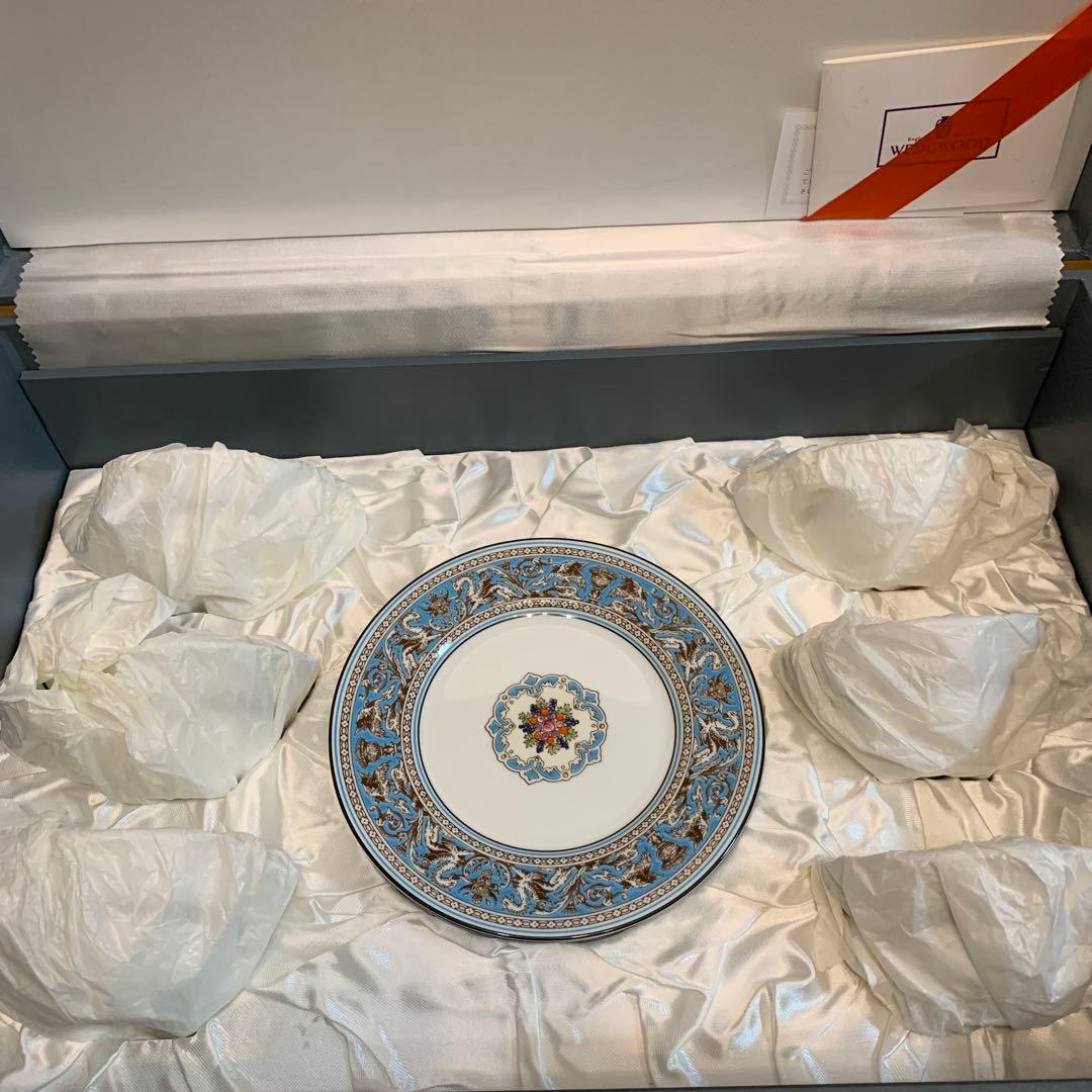 未使用ウェッジウッド フロレンティーン　ターコイズ　カップ＆ソーサー　プレート