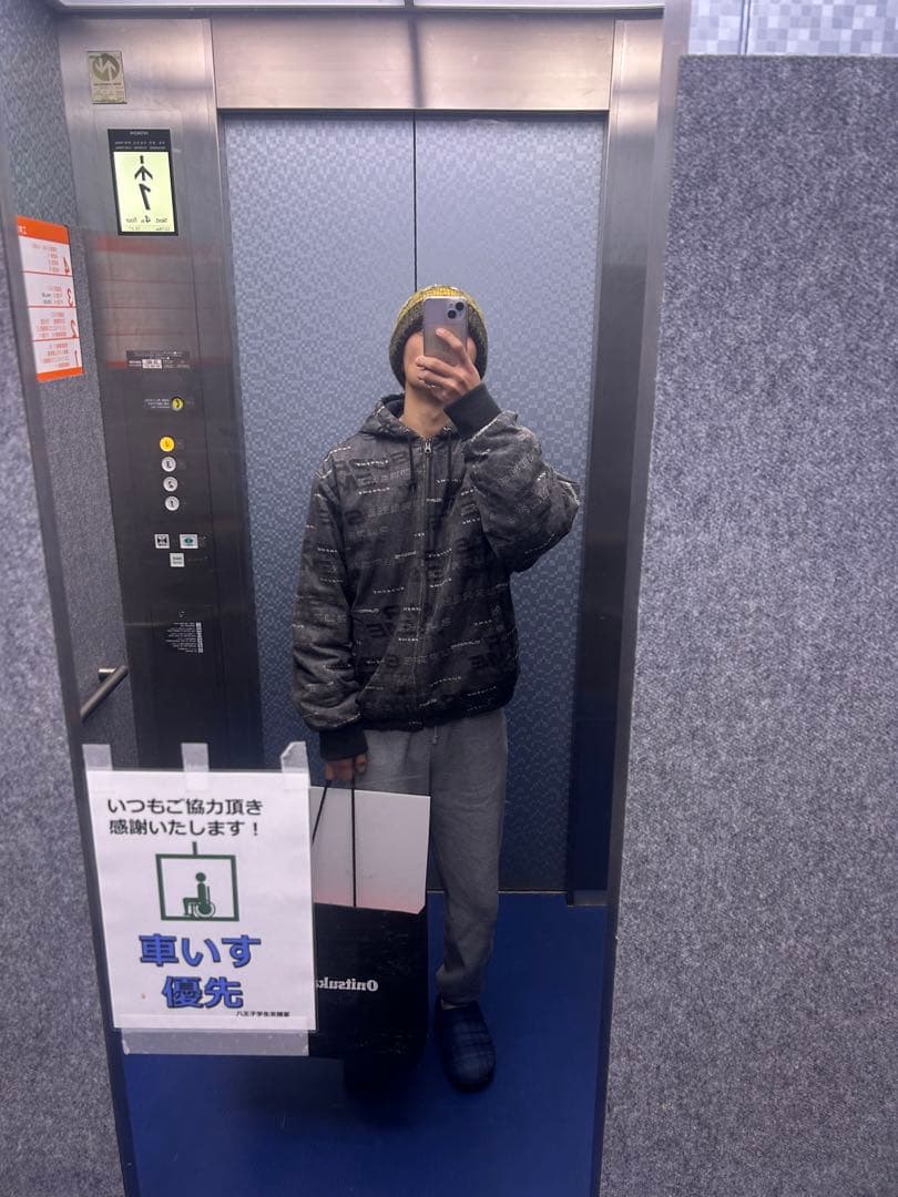 早い者勝ち【シュプリーム】リバーシブル　デニム　キルティング　ジャケット　Ｍ