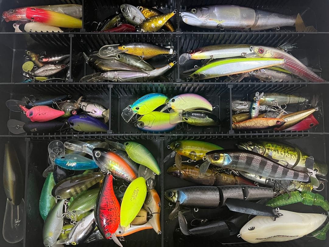 つ*。様 バス釣り引退セット　タックルボックス付き