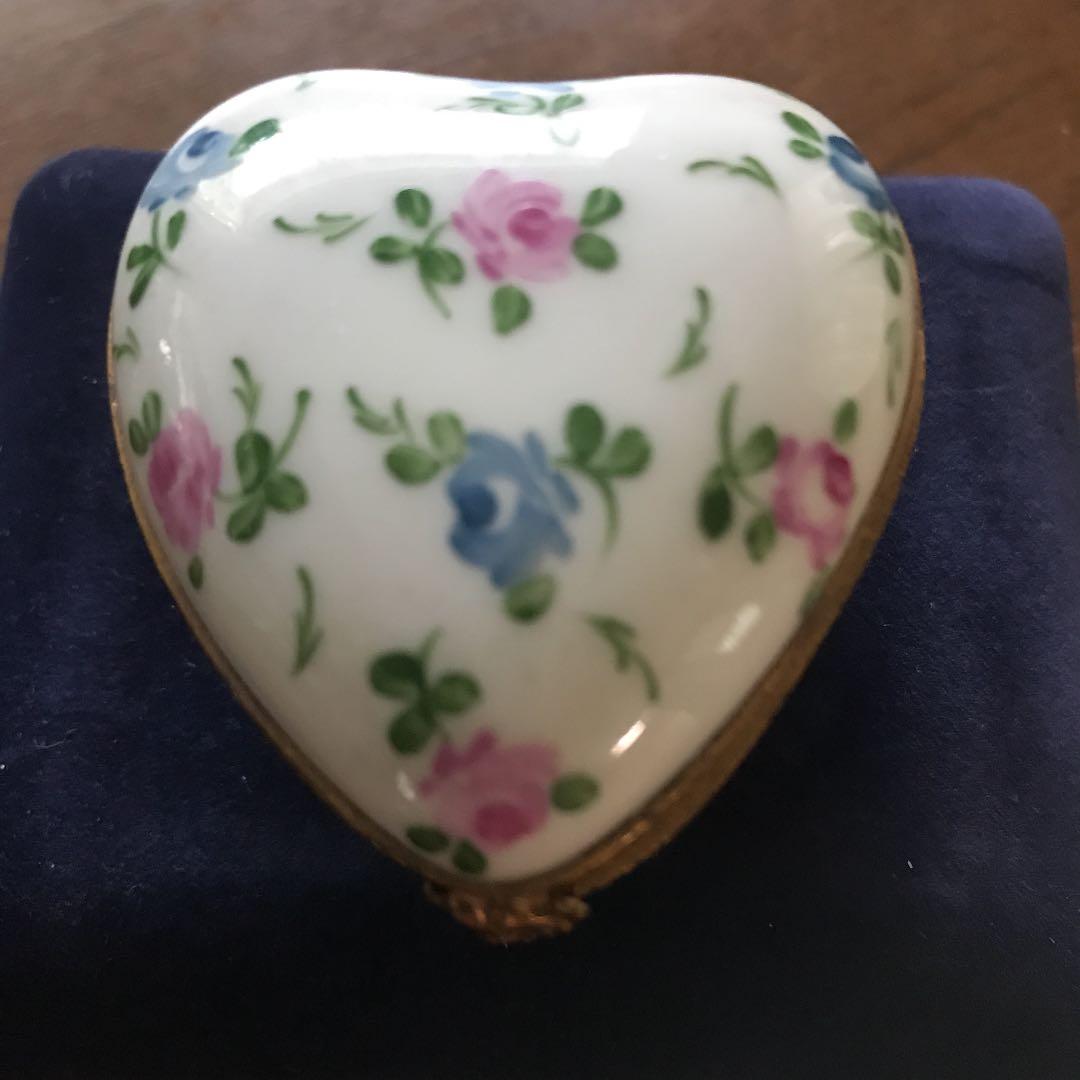 リモージュのピルケース　美品