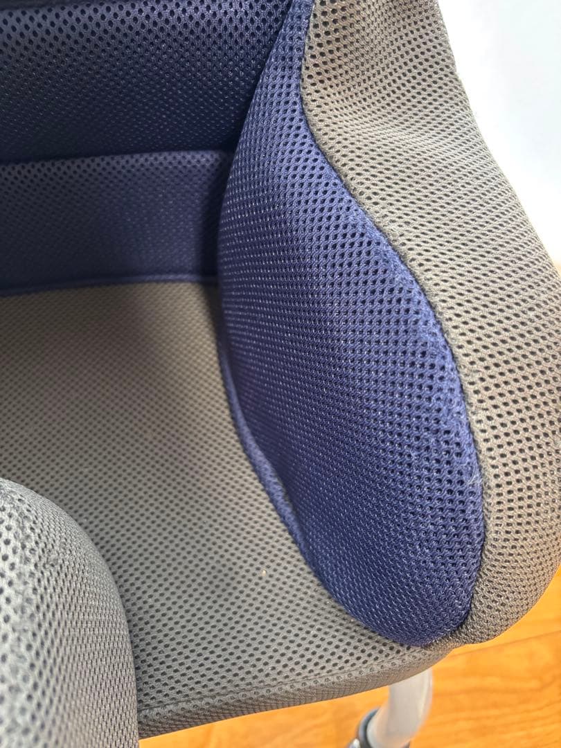 レポチャイルド 座位保持椅子