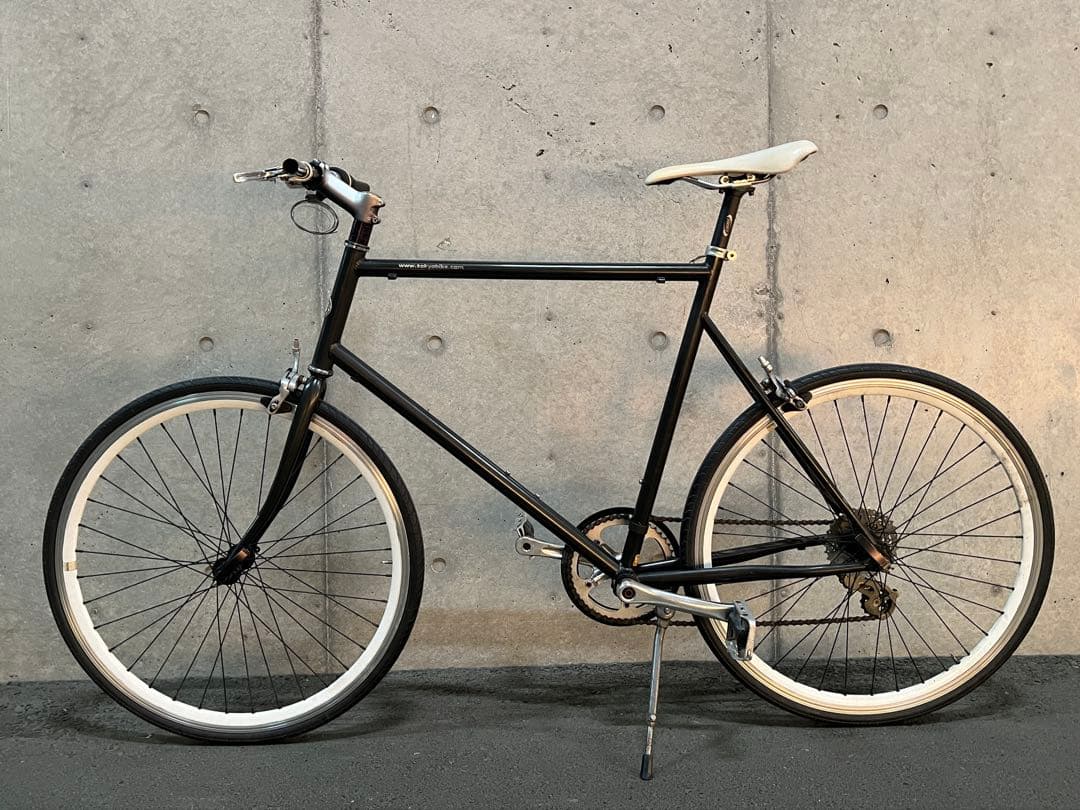 トーキョーバイク ブラック 57センチ 650c×25C（固着有）