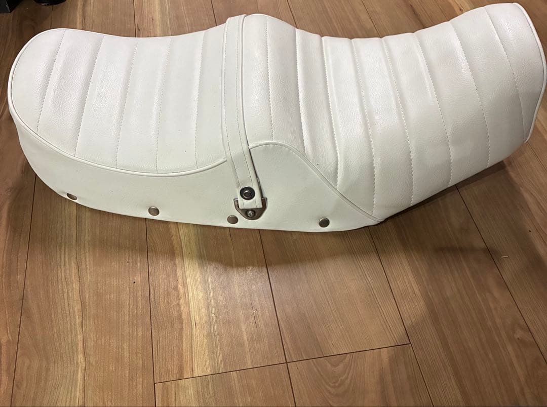 HONDA CB250T / CB400T バブ ホークタックロールシート