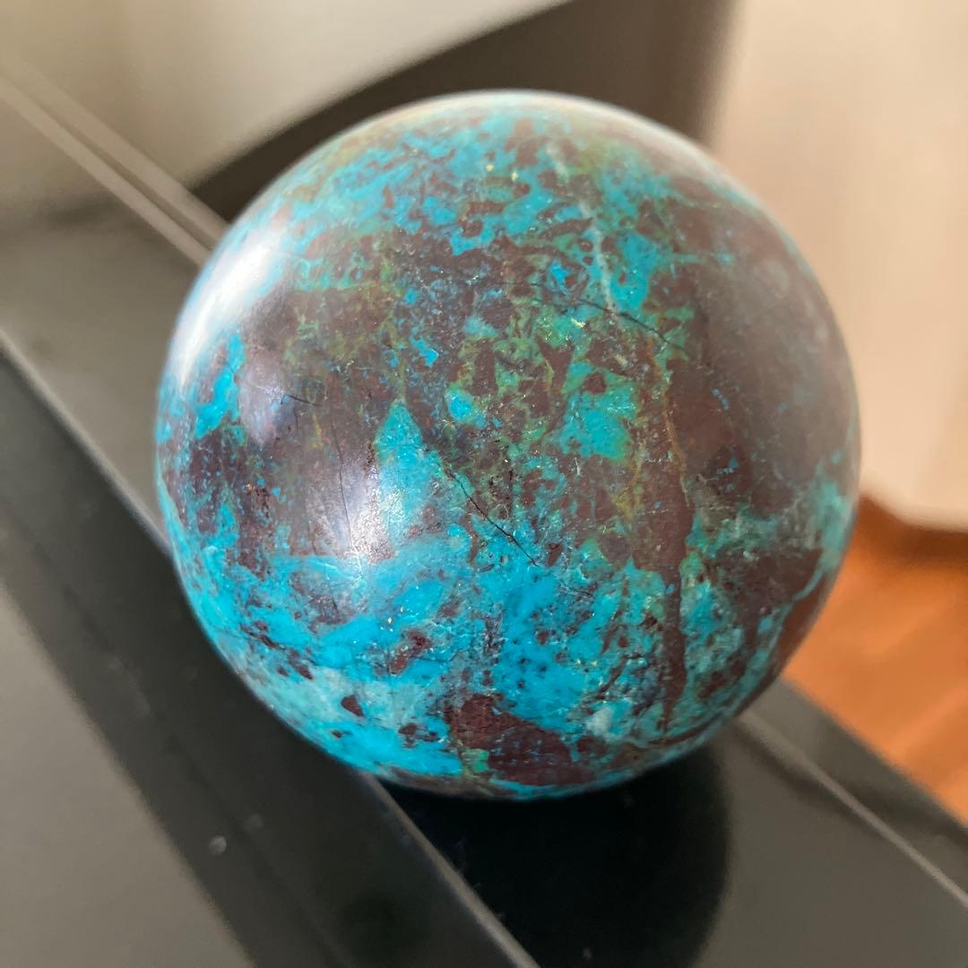 美！シャッタカイト スフィア　天然石置物　E170