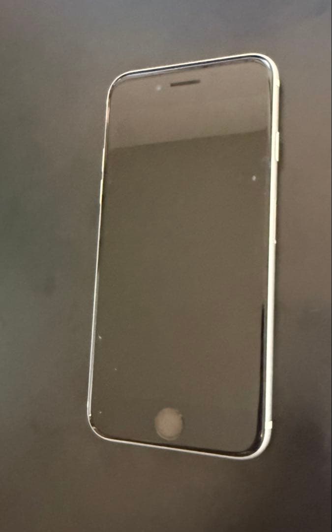 iPhone SE 第2世代 64GB ホワイト