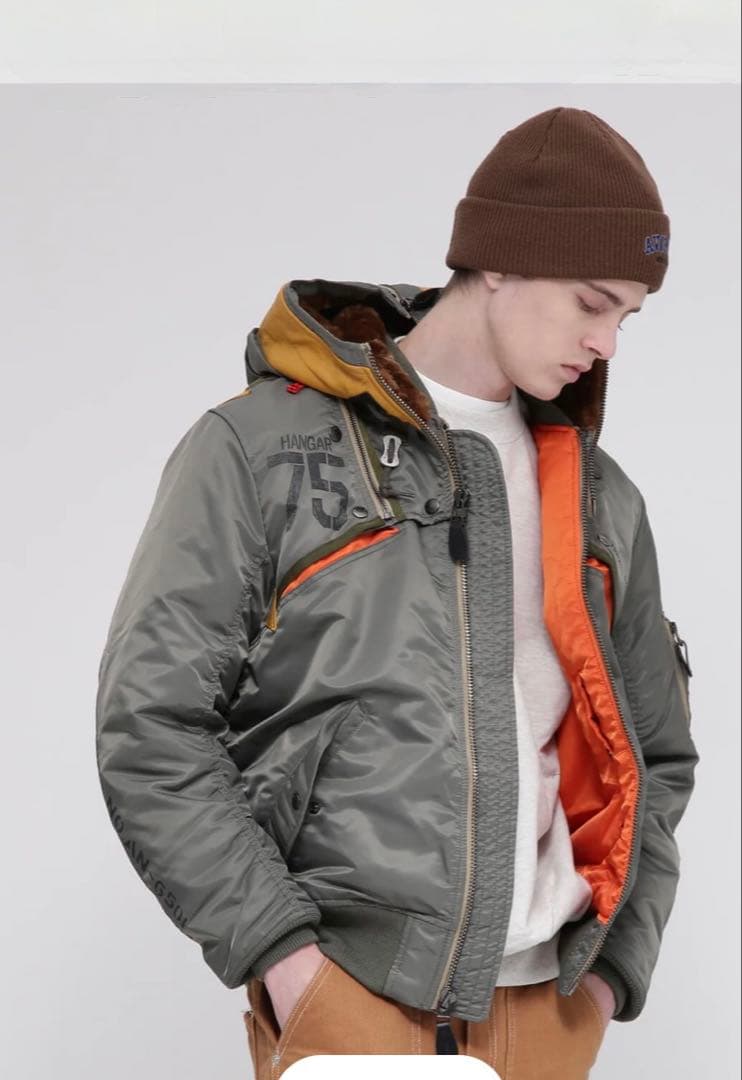 ジャケット・アウター AVIREX MA-1 REMODEL MARK2 N2B