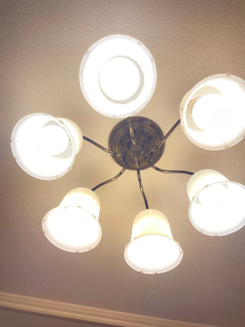 シンプルモダン6灯シャンデリア