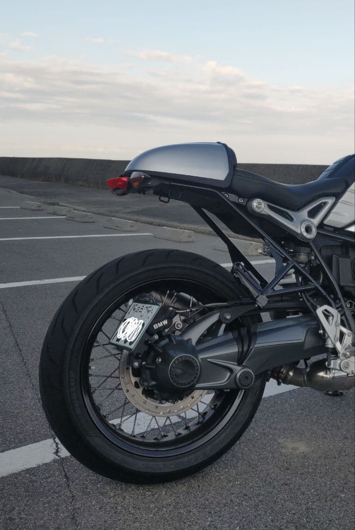  RnineT フェンダーレス ＋ サイドナンバー 用ステー 一式