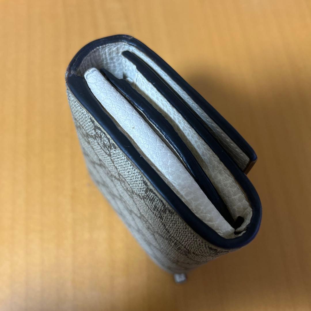専用です。 GUCCI 二つ折り財布 ホワイト グレー