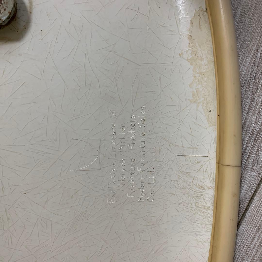 イームズシェルチェア