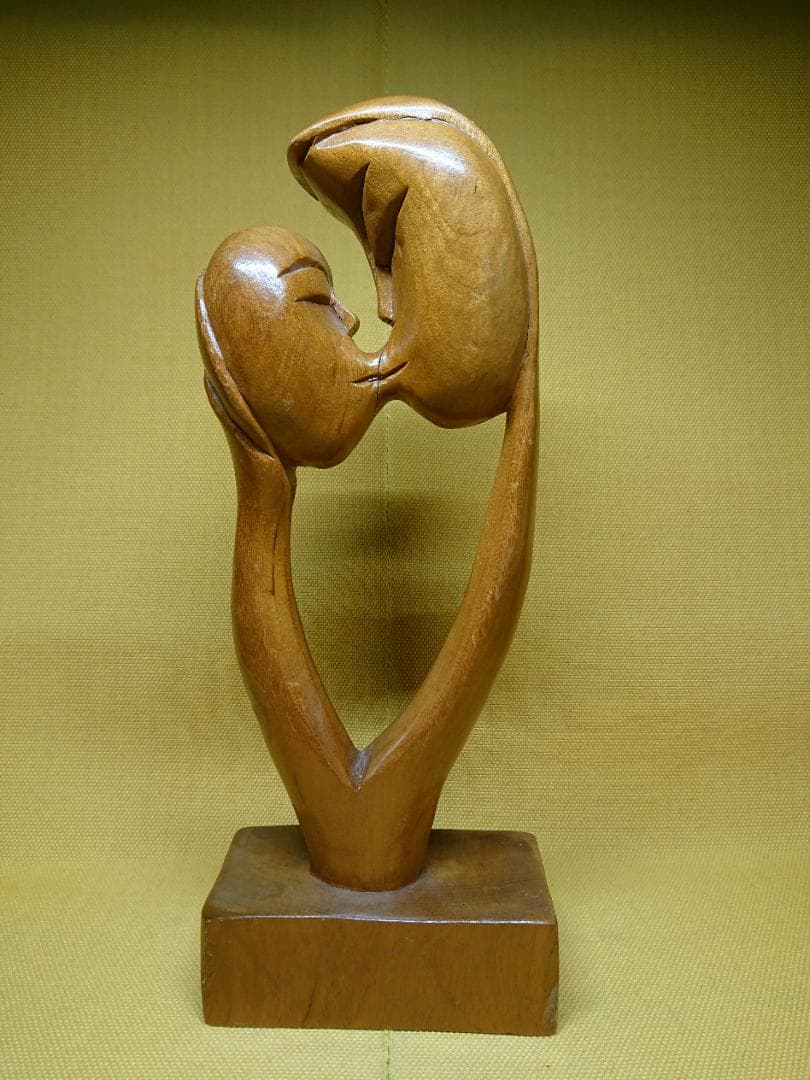 人形　アート　彫刻　黄楊木彫　置物　インテリア　工芸品　美術品　A1129