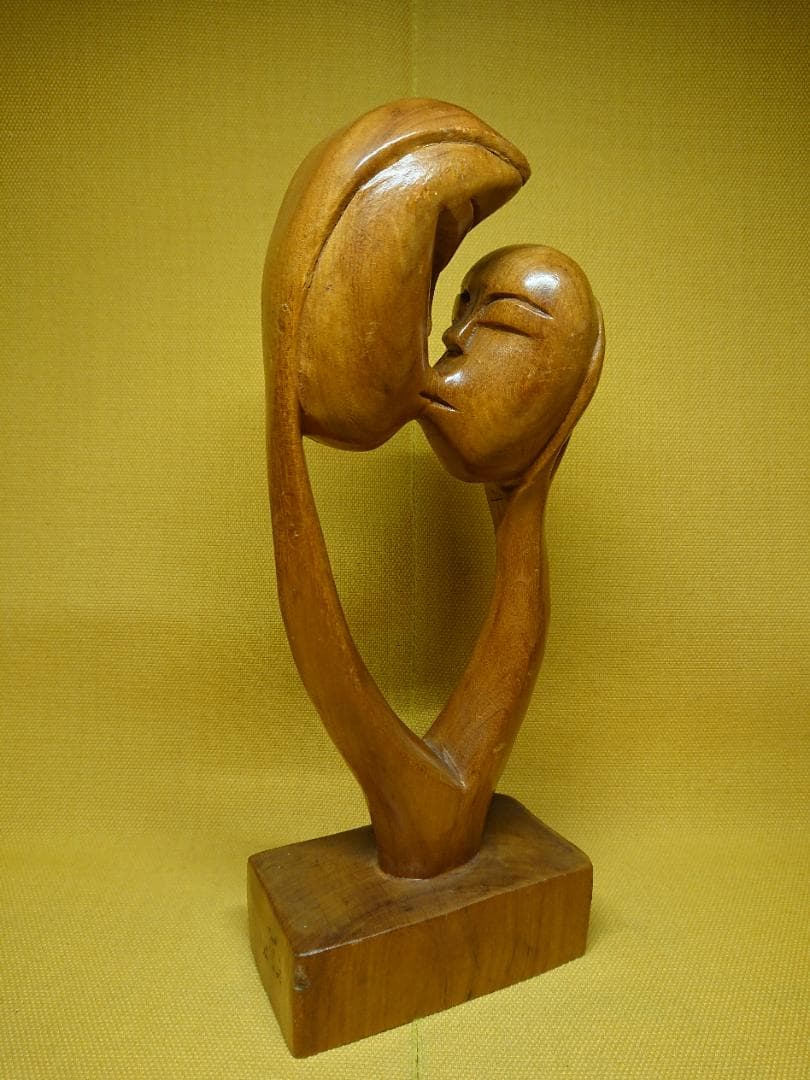 人形　アート　彫刻　黄楊木彫　置物　インテリア　工芸品　美術品　A1129