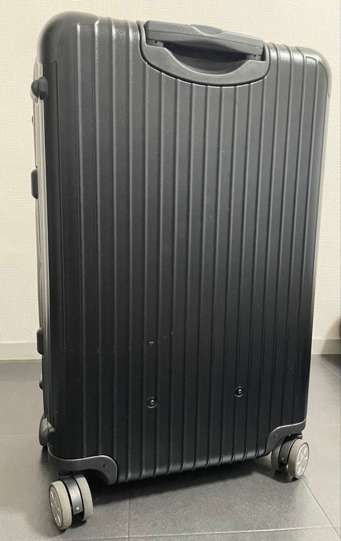 美品) RIMOWAリモワ サルサ キャリーケース ブラック 4輪