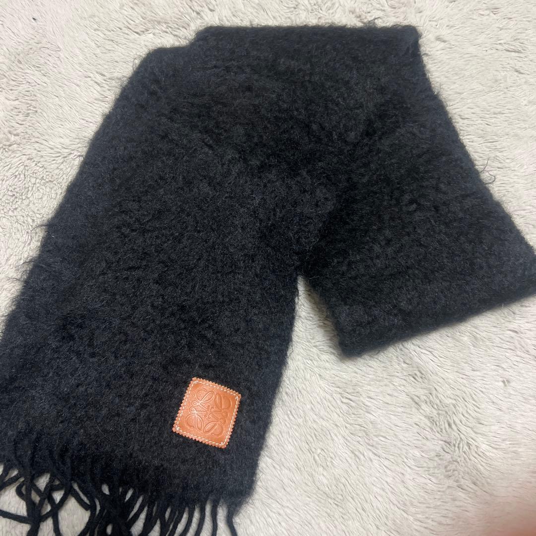 LOEWE ダークグレー マフラー フリンジ付き