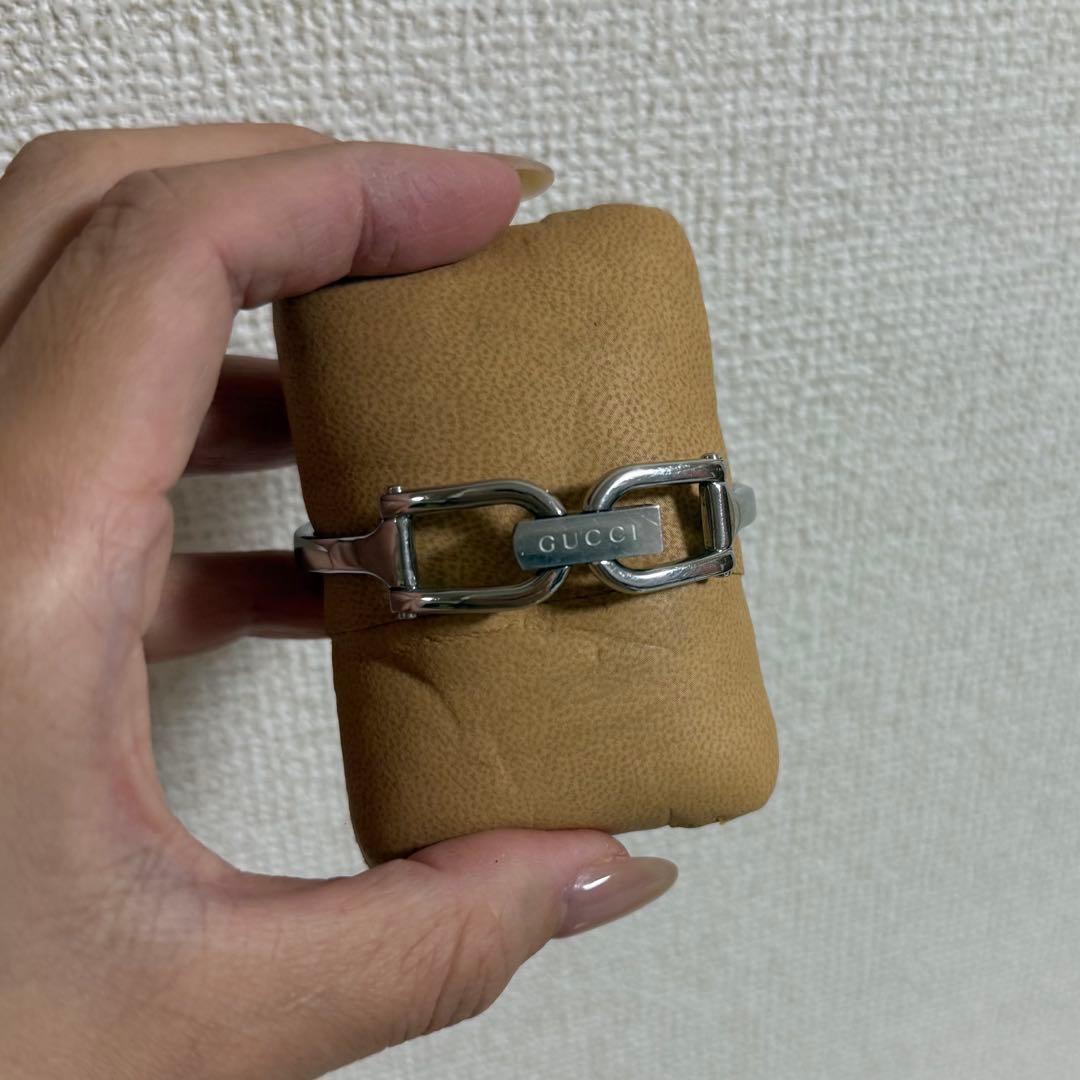 GUCCI バングルウォッチ 1Pダイヤモンド 1500L 新品電池