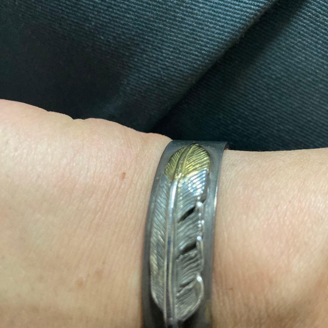 ぬん　tady&king 先金Mフェザー平打ちバングル GPイーグル18K