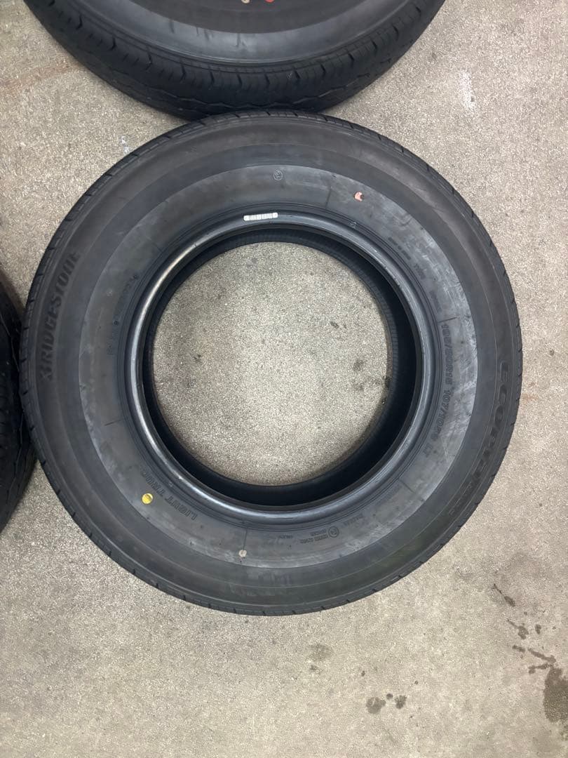 195/80R15 ブリヂストン エコピア 夏タイヤ 新車外し