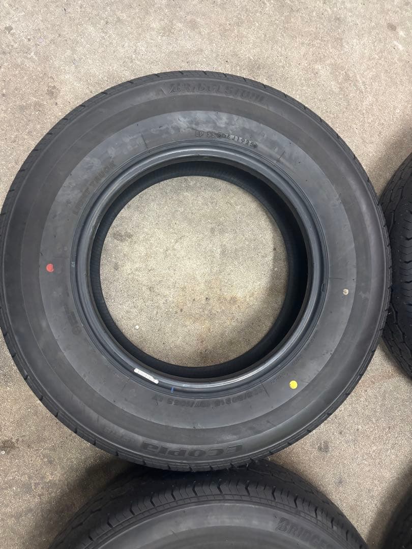 195/80R15 ブリヂストン エコピア 夏タイヤ 新車外し