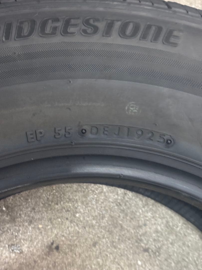 195/80R15 ブリヂストン エコピア 夏タイヤ 新車外し
