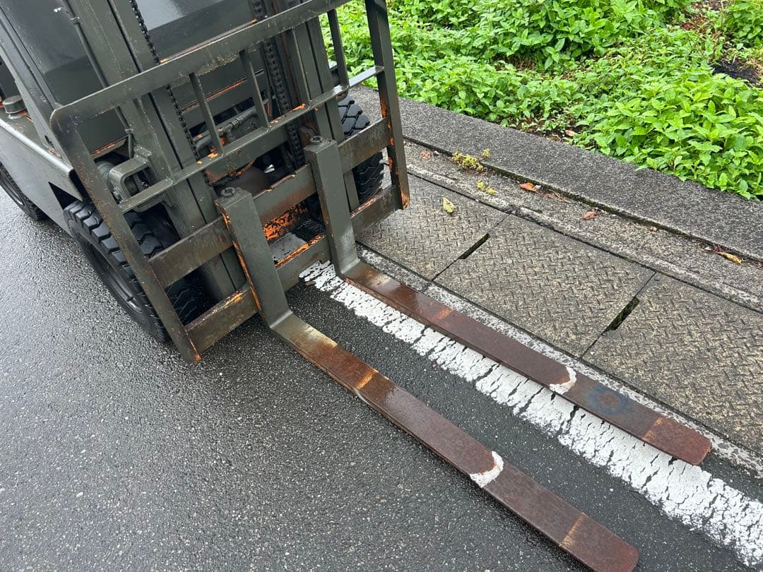 宮崎　トヨタ　フォークリフト 1トン 揚高3m ガソリン　積載 運搬 動画あり