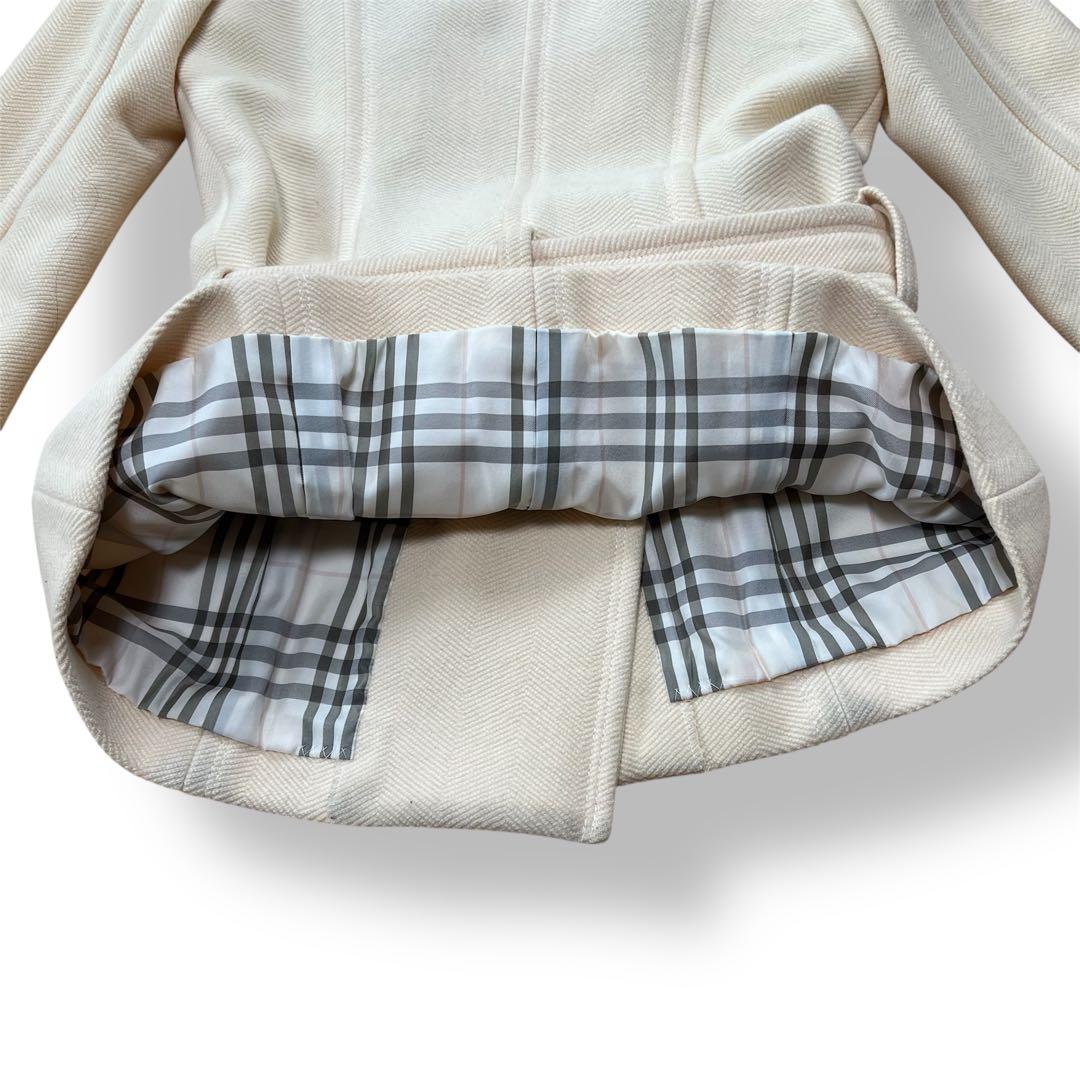 Burberry BLUE LABEL ダッフルコート　ホワイト　ファー取外し可