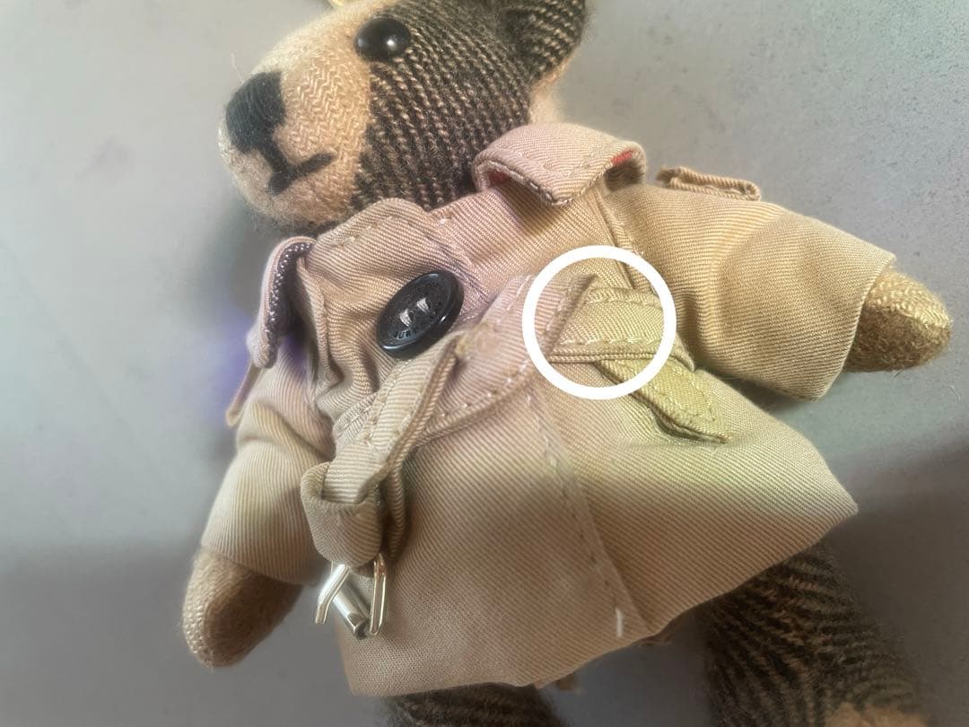 BURBERRY ベアトレンチコートキーホルダー くま