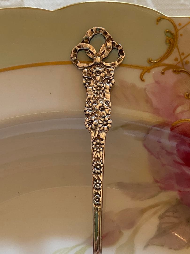 【米国】純銀 スターリングシルバー／スプーン ３本