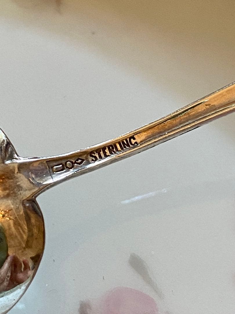 【米国】純銀 スターリングシルバー／スプーン ３本