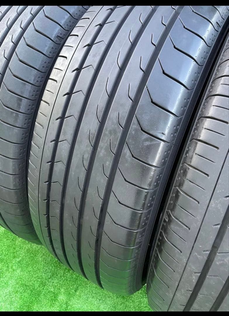 YOKOHAMA BLUEARTH RV 03 215/60/R17 4本セット