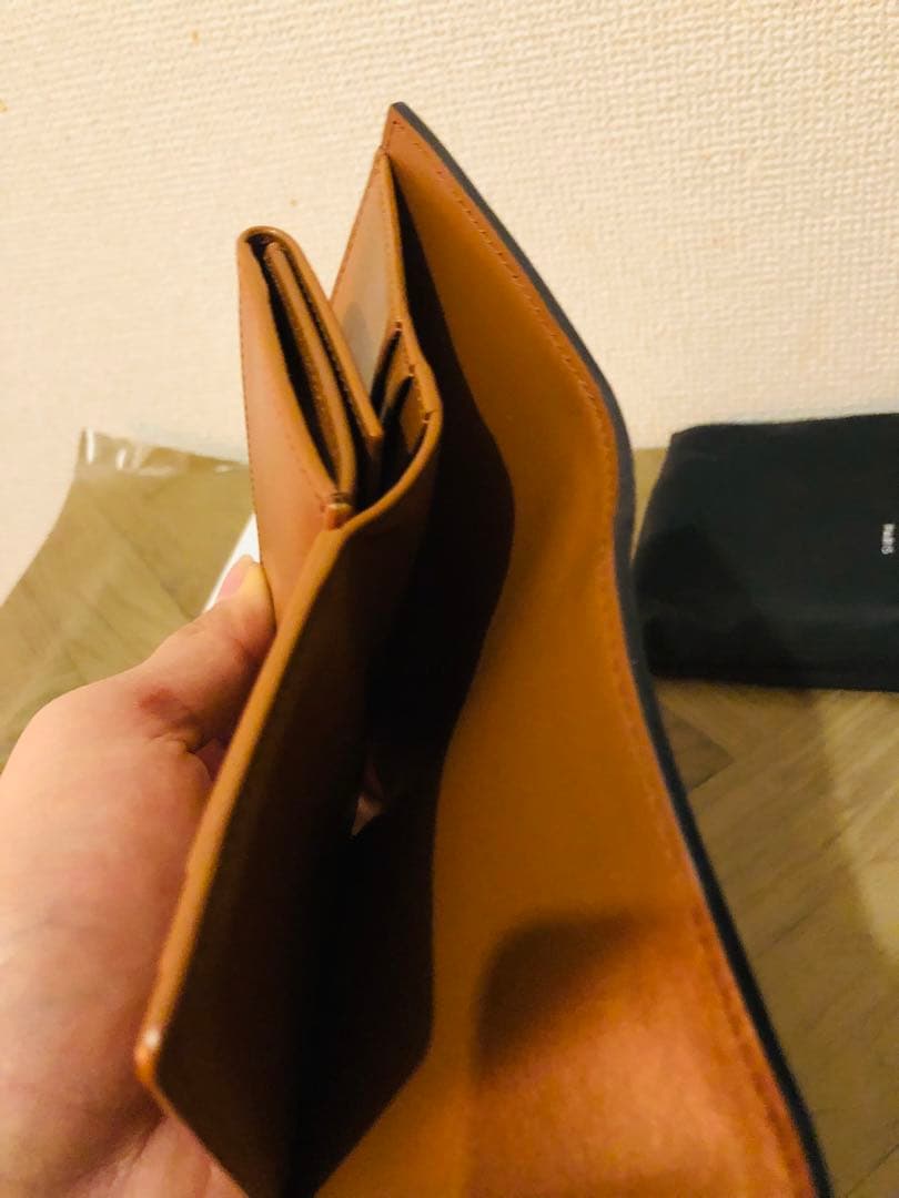 CELINE 三つ折り財布(美品)