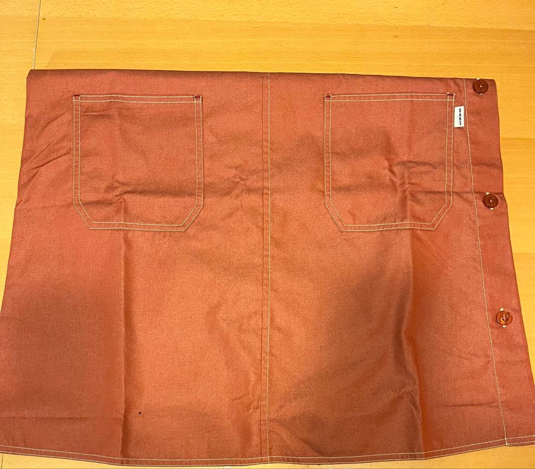 エプロン（DAKS）