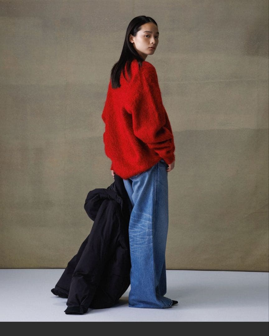 モヘアVネックニット　mohair アダムエロペ　赤ニット