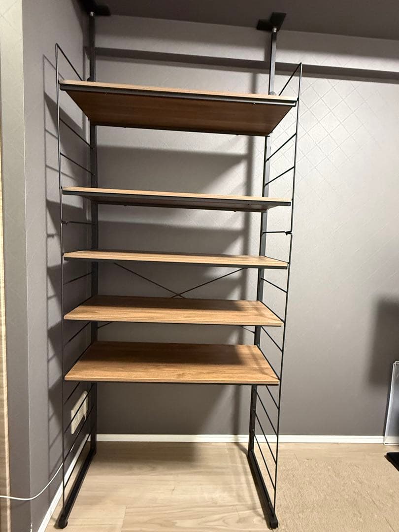 ニトリ　突っ張り壁面収納 Nポルダディープ(ミドルブラウン)