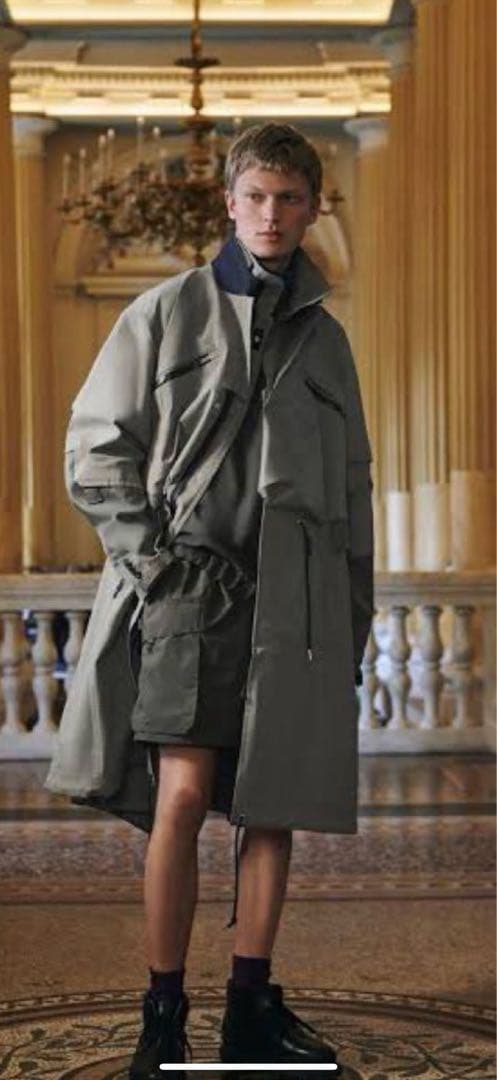 sacai &アクロニウム　コラボトレンチコート