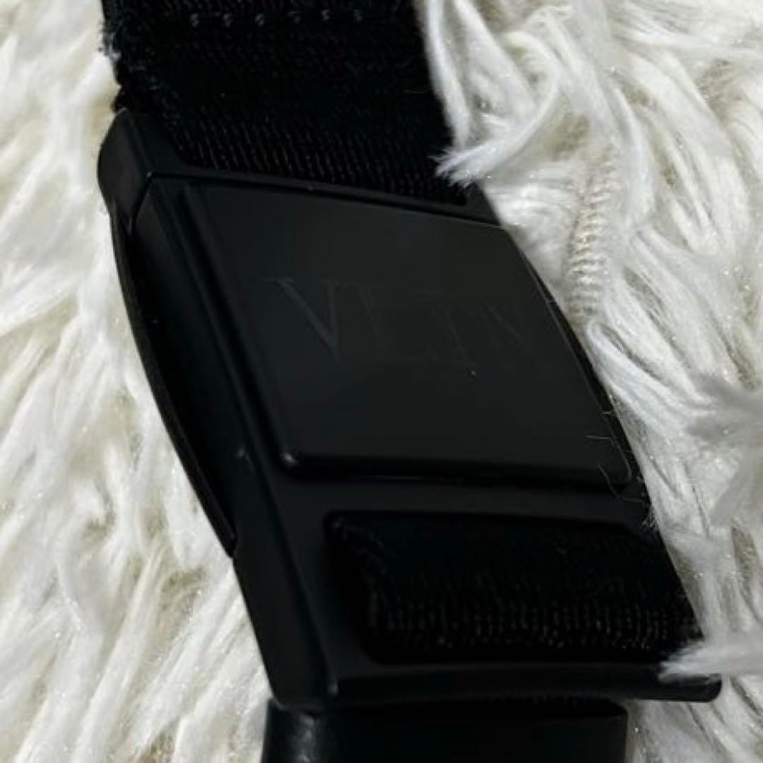 極美品　valentino VLTN ボディバッグ　ショルダーバッグ　ロゴ入り