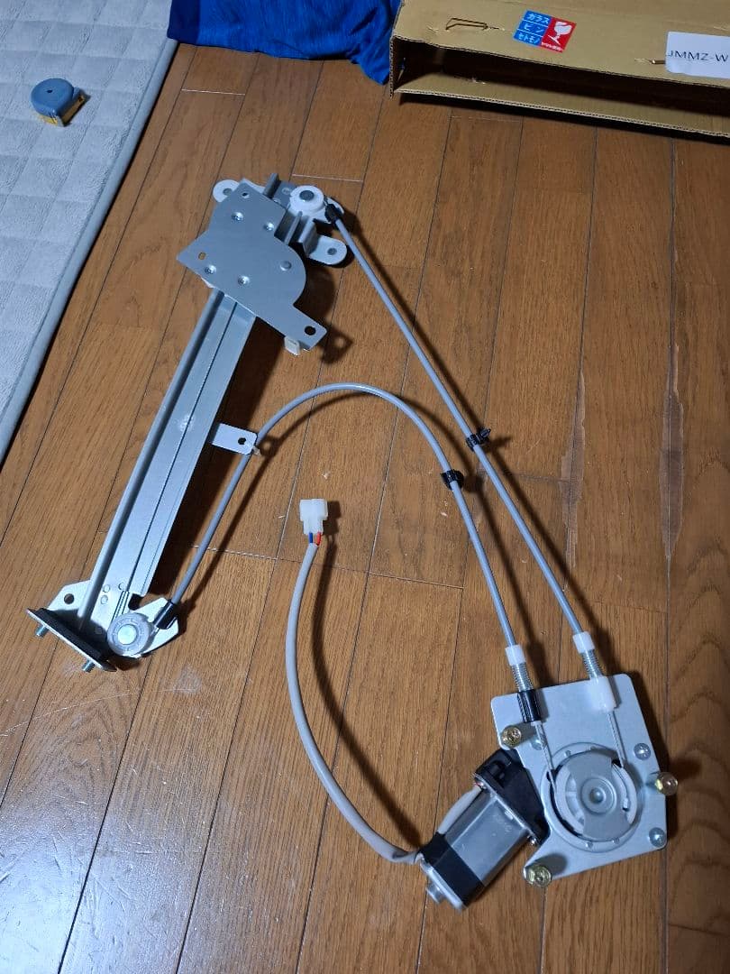 naロードスター　運転席　ウィンドウレギュレーター