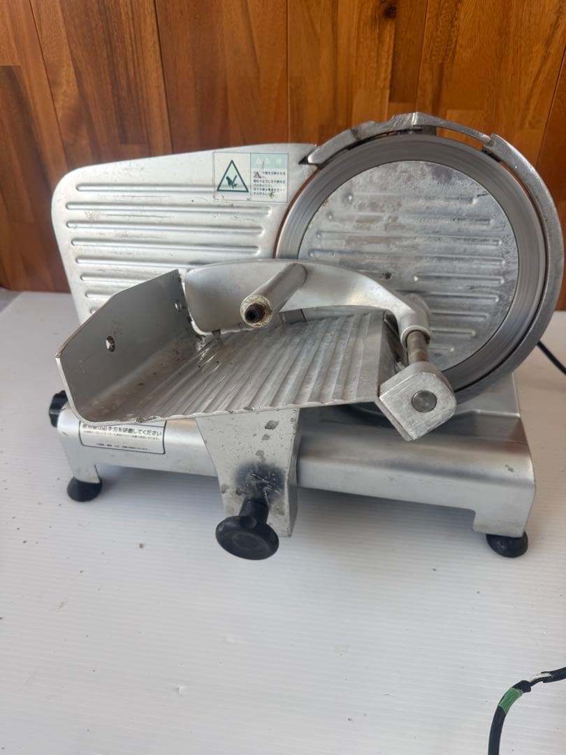 ミートスライサー　TBMS-220N テンポス業務用 (a24)