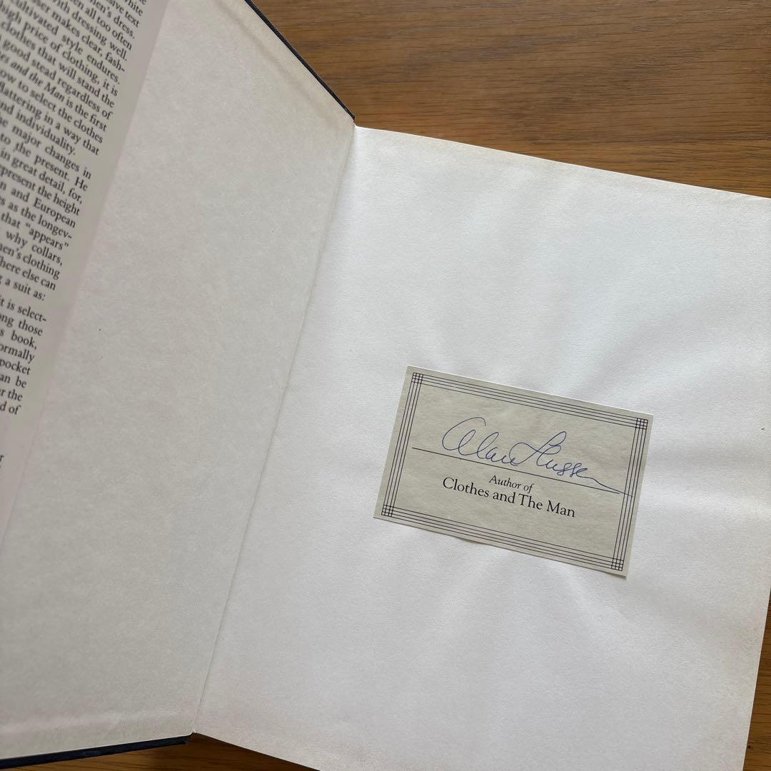 CLOTHES AND THE MAN by ALAN FLUSSER 洋書