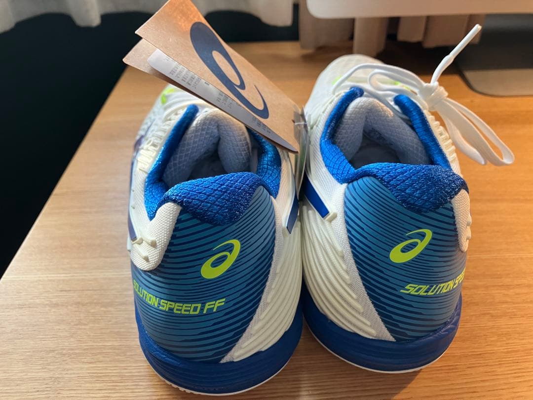 未使用　箱付き　ASICS SOLUTION SPEED FF テニスシューズ
