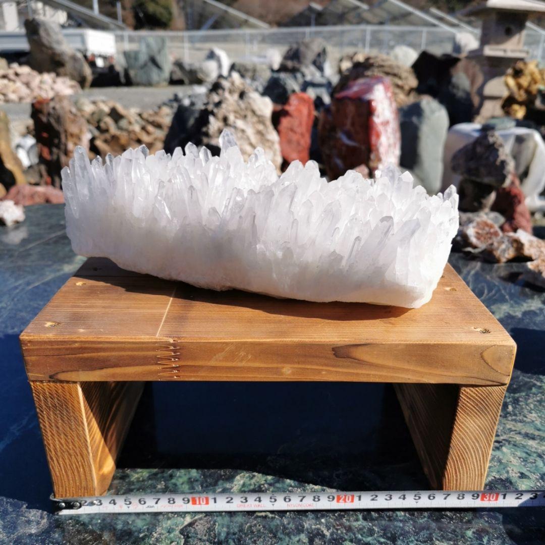 水晶クラスター　5.4キロ　鑑賞石　天然石　置物　オブジェ　インテリア　鉱物