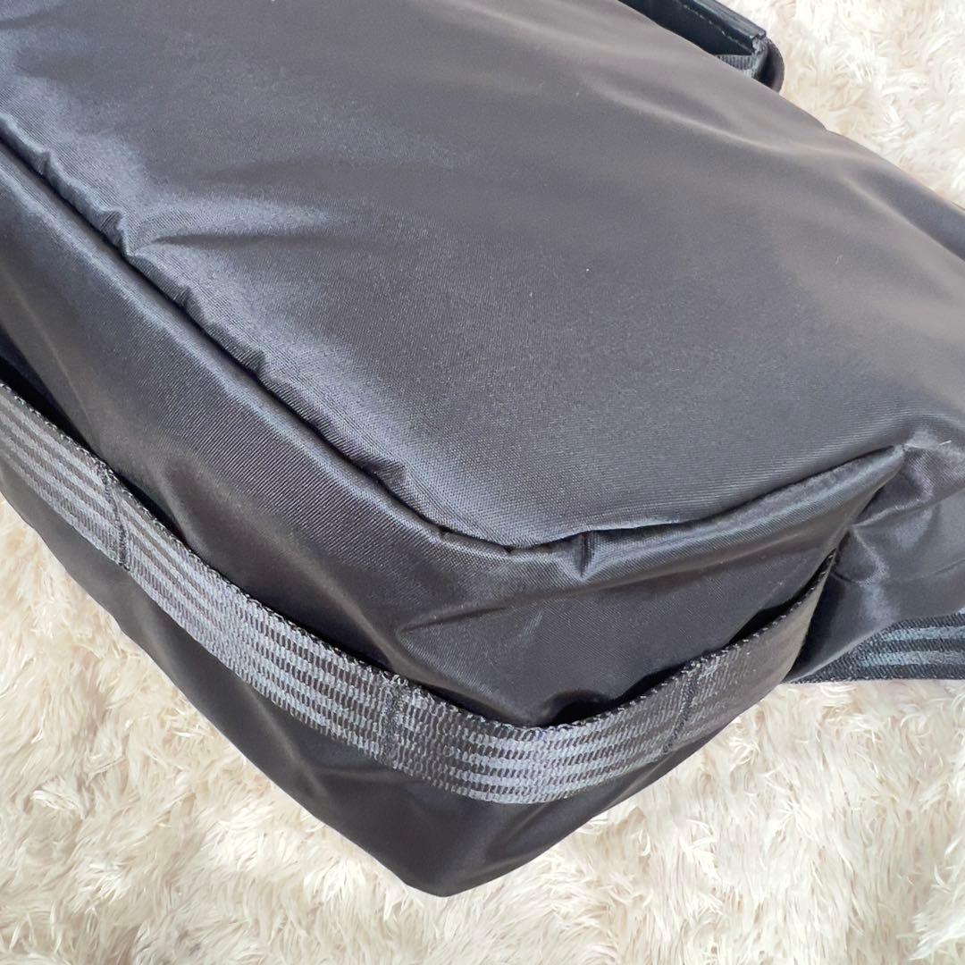 Manhattan Portage BLACK LABEL ショルダーバッグ